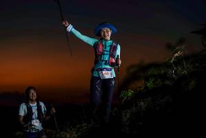 BIB: 3960
                            <button type="button" onclick="openModal(19108049)" class="btn btn-primary btn-sm float-right btn-popup" data-toggle="modal" data-target=".modal-high-quality">
                        <i class="fas fa-shopping-cart"></i> Add to Cart
                    </button>
                                            <button type="button" onclick="isThisMe(19108049, true)" class="btn btn-success btn-sm float-right btn-popup btn-isme hidden" data-toggle="tooltip" data-placement="bottom" title="นี่คือรูปของคุณใช่ไหม คลิกที่นี่เพื่อเอาเข้าอัลบั้ม">
                        <i class="fas fa-plus"></i> Add to album
                    </button>
                    <button type="button" onclick="isThisMe(19108049, false)" class="btn btn-warning btn-sm float-right btn-popup btn-isnotme hidden">
                        <i class="fas fa-ban"></i> Remove from album
                    </button>